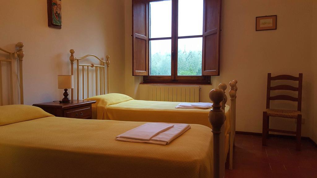 Holiday House Le Selvole Radda in Chianti Szoba fotó